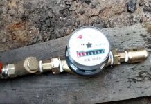 Установка счётчиков воды на улице Установка счётчиков воды на улице